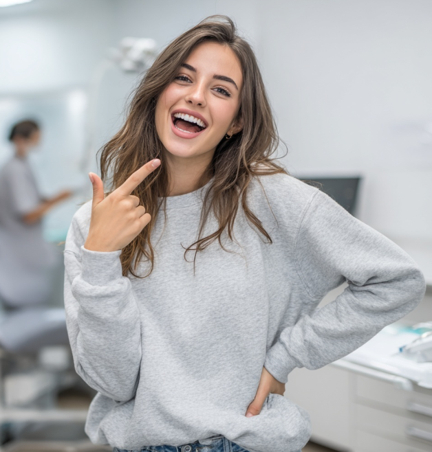 Временная коронка ПММА: зачем она нужна и сколько носить