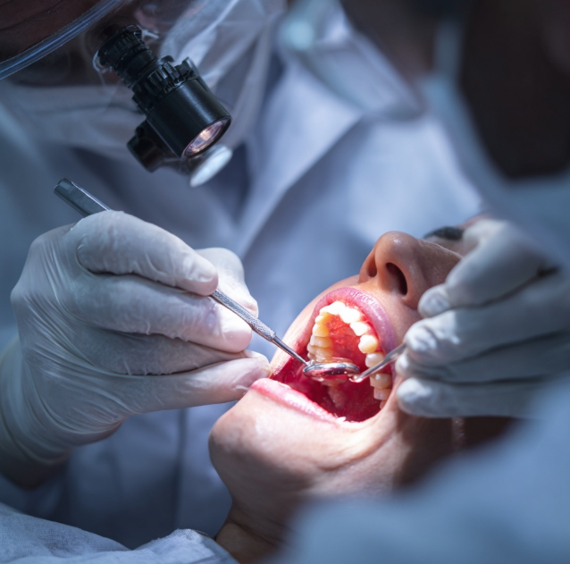 Почему с возрастом меняется прикус и что с этим делать